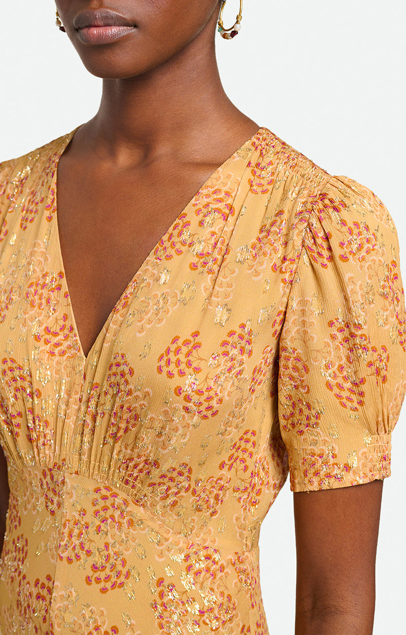 Robe Velicia