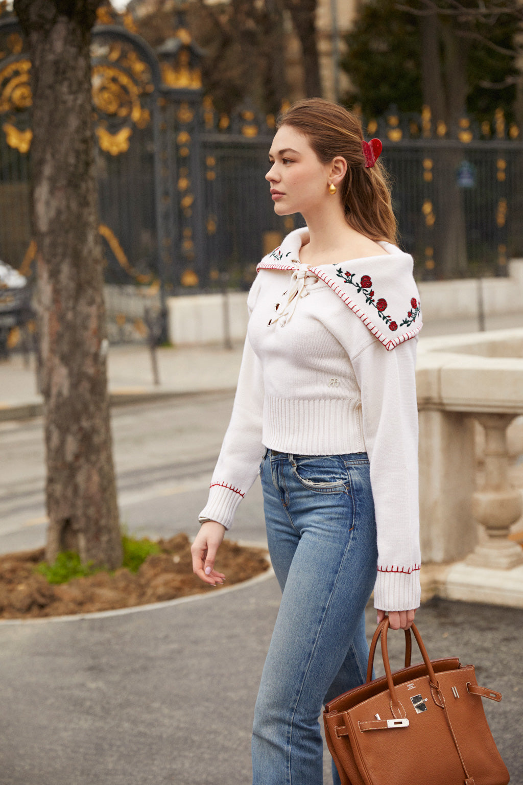Pure Cashmere Embroidered Collar Jumper - Beige