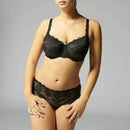 Reve Shorty - Black