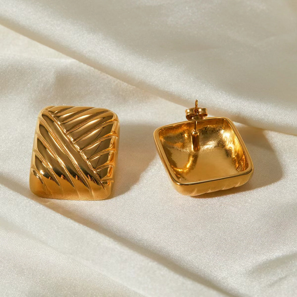 Alpa Earrings