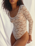 Body White Roses