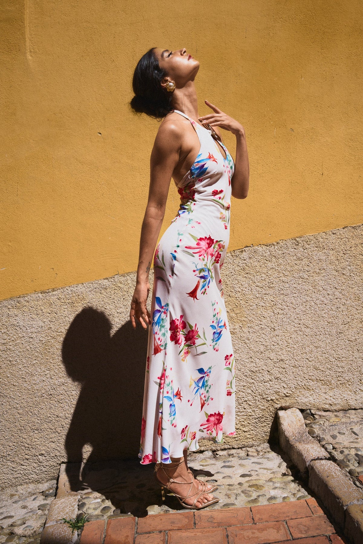 Backless Printed Dress – White