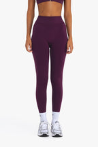 Elevate Leggings - Dark Berry
