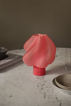 Bordslampa Soft Serve - Portable - Peach Sorbet