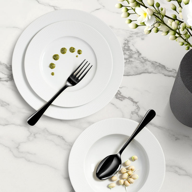 18-Piece Dinnerware Set - Linus - White