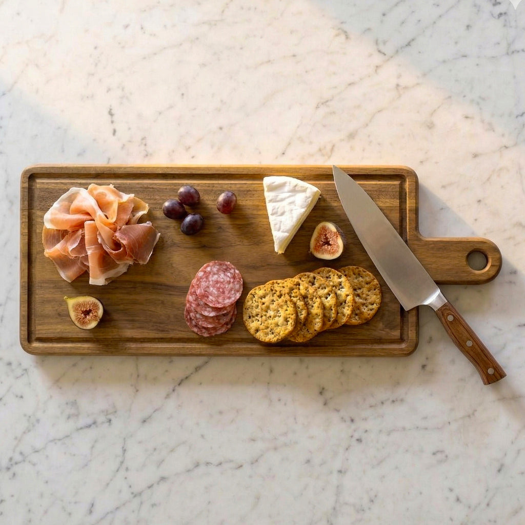 Célestin - Rectangular Chopping Board 48 x 17 x 1.5 cm with Drip Groove and Handle - Wood