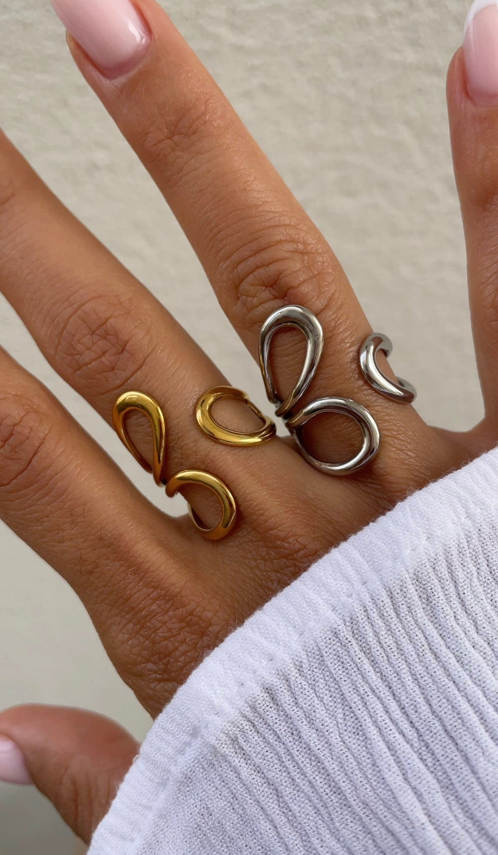 Anello a Tre Petali
