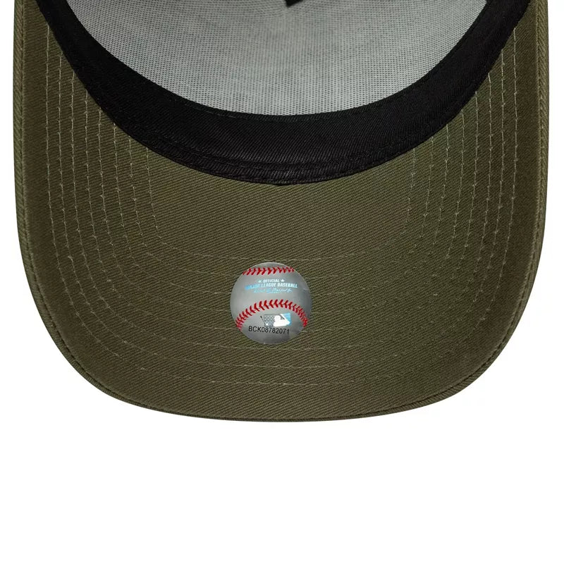 Casquette New Era 9Forty Outline Ef Trucker Losdod