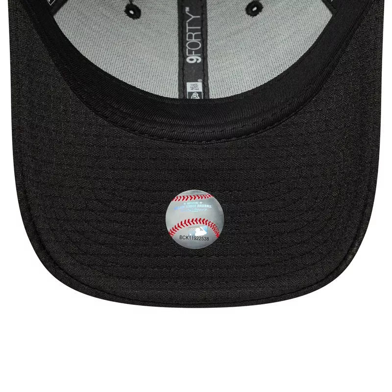 Casquette New Era Flawless Mesh 9Forty Neyyan