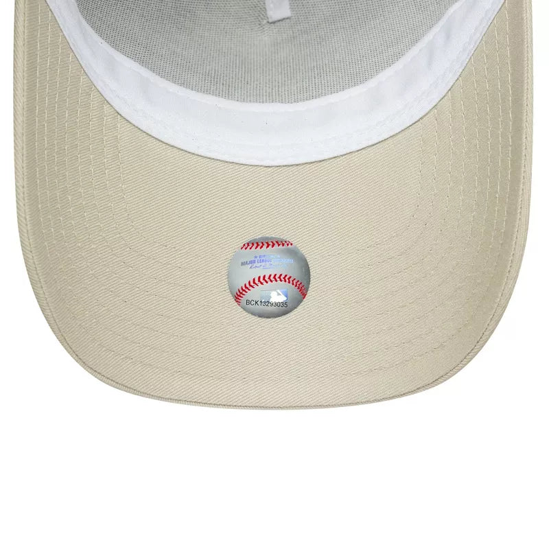 Casquette New Era Wmns Metallic Trucker Neyyan