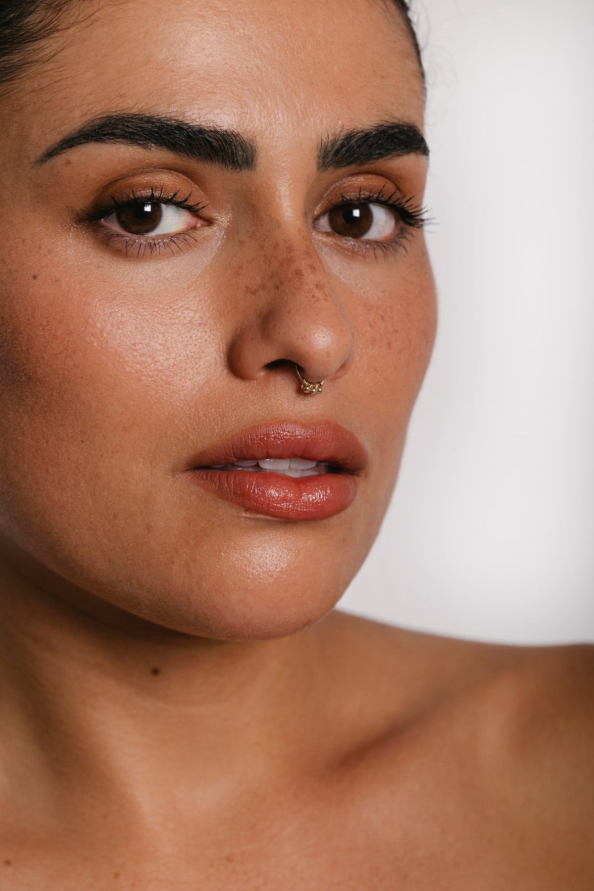 Faux Piercing Nez Frida - Or