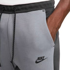 Pantalon de survêtement Nike TECH FLEECE JOGGER