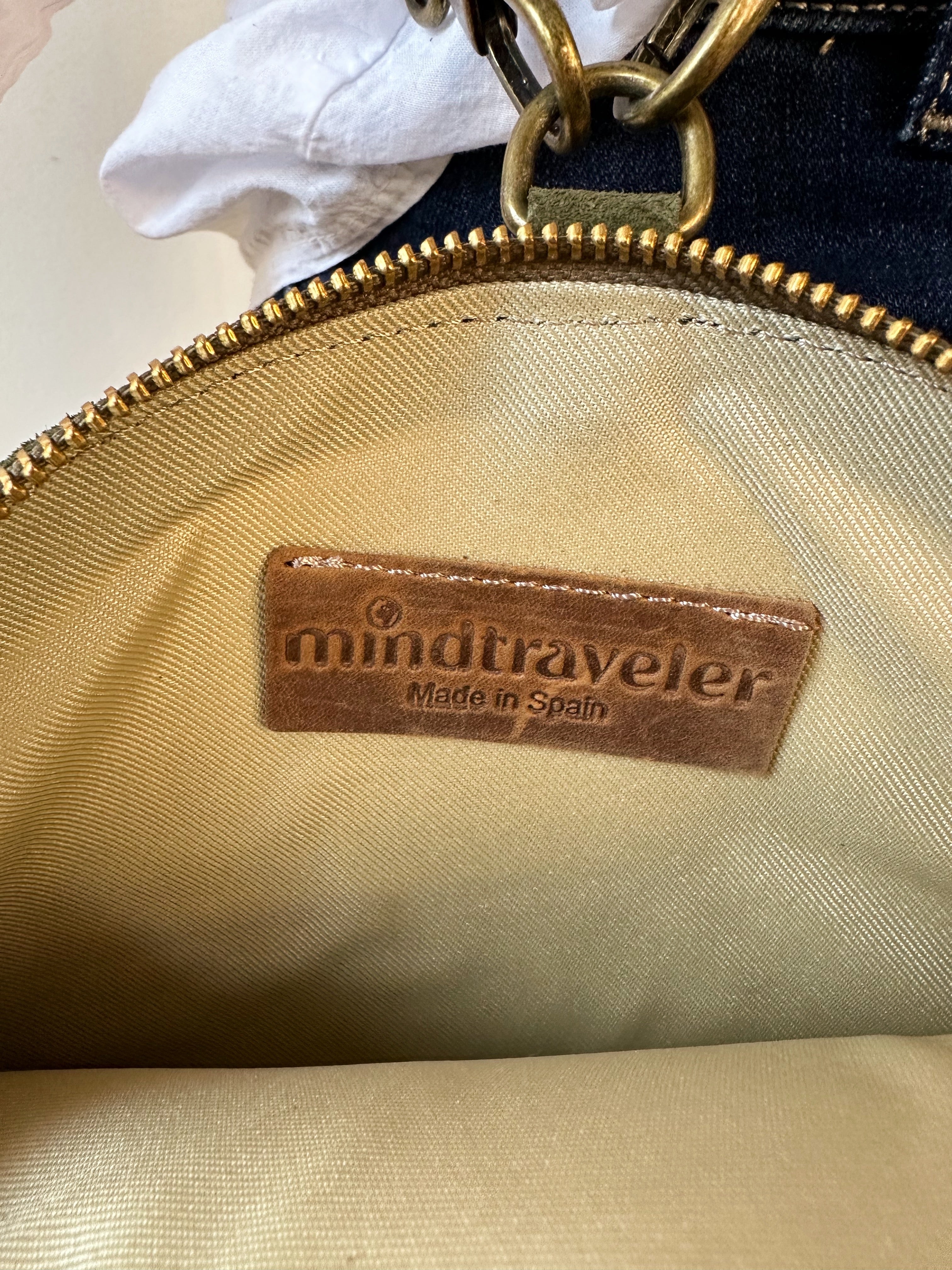 Macarena Shoulder Bag In Khaki Suede