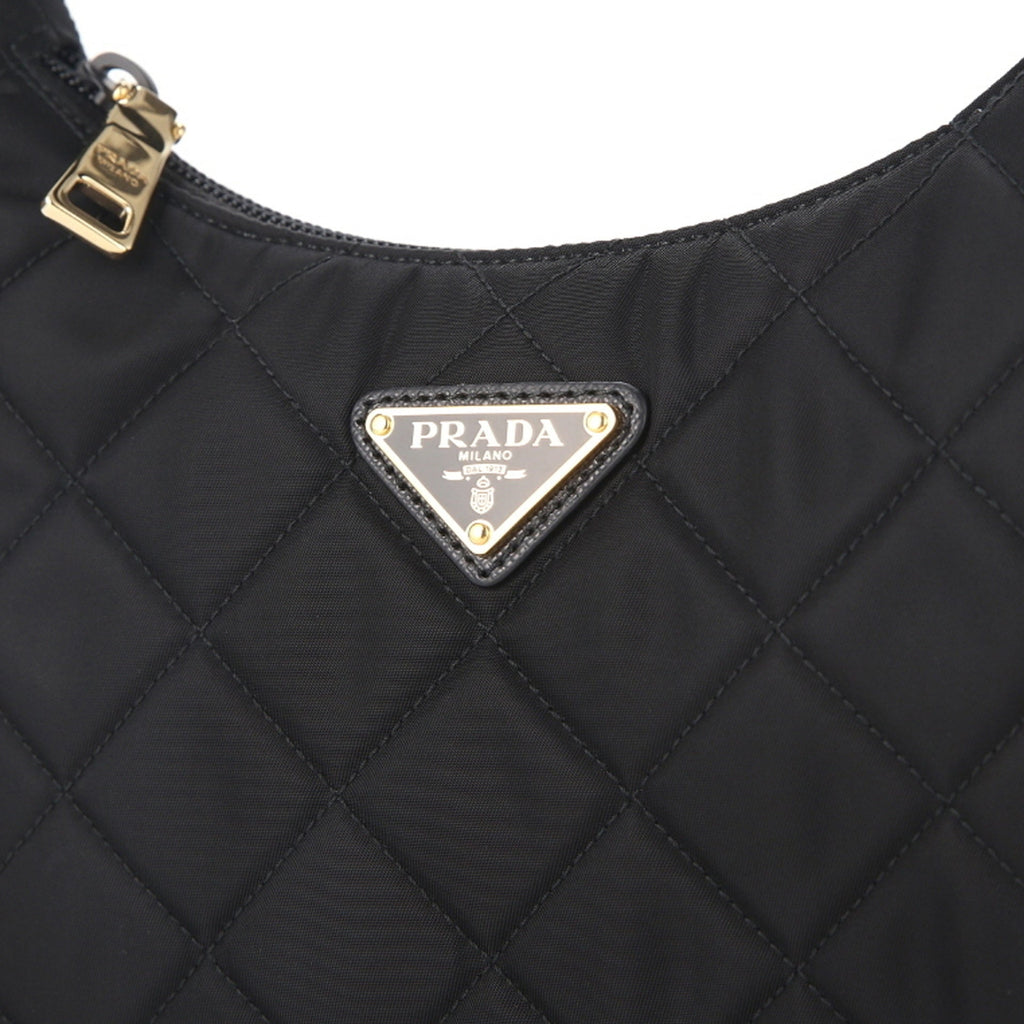 Prada - Bolso bandolera acolchado de Re-Nylon - Mujeres - Negro