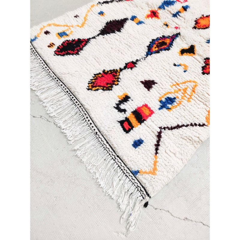 Tapis Berbère Marocain Azilal - Ecru À Motifs Colorés