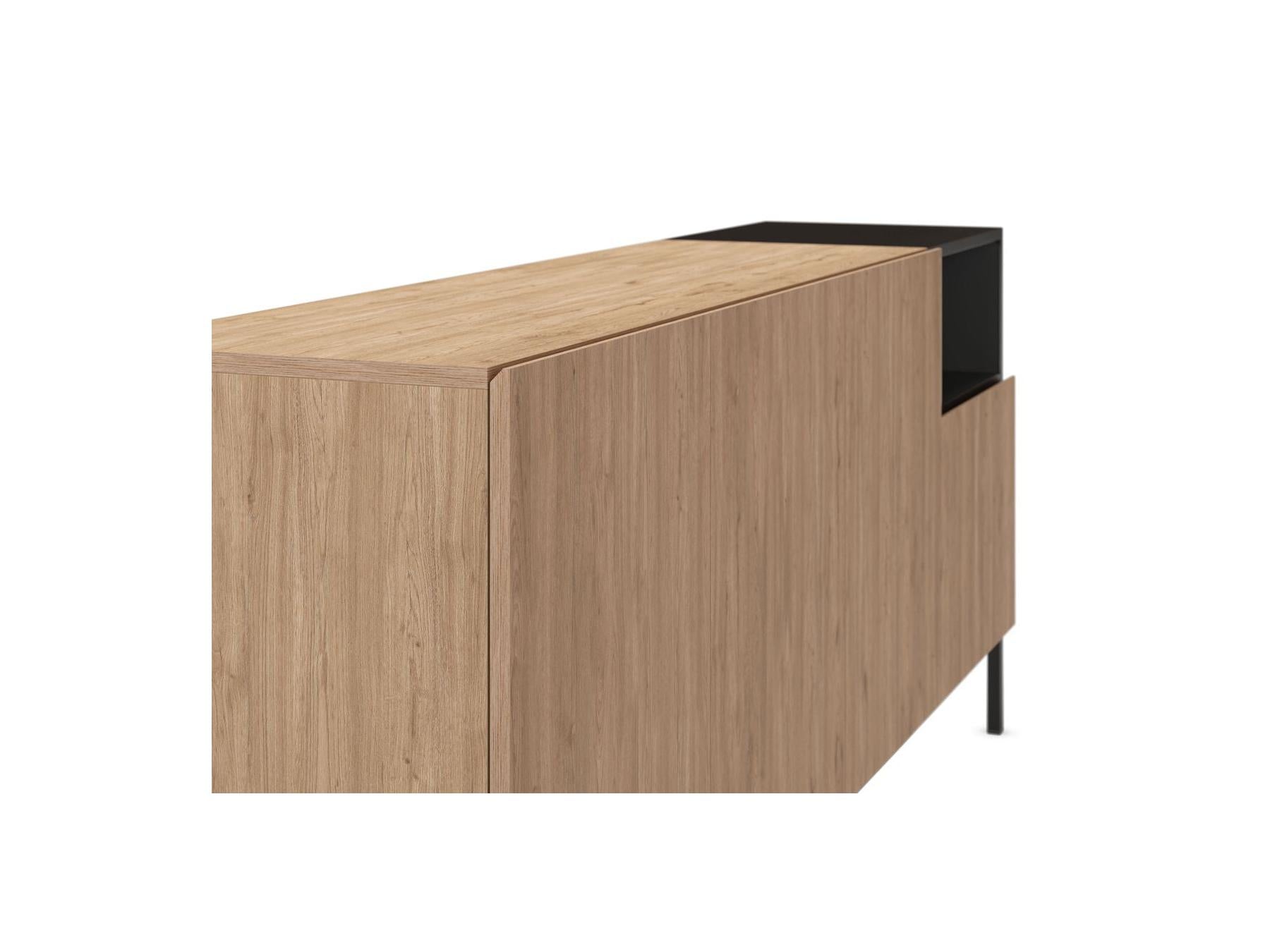 Cecilia - 4-Door Sideboard with 1 Alcove - Oak Effect