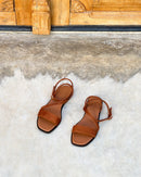 Grace Flat Sandals Camel - Lachoix