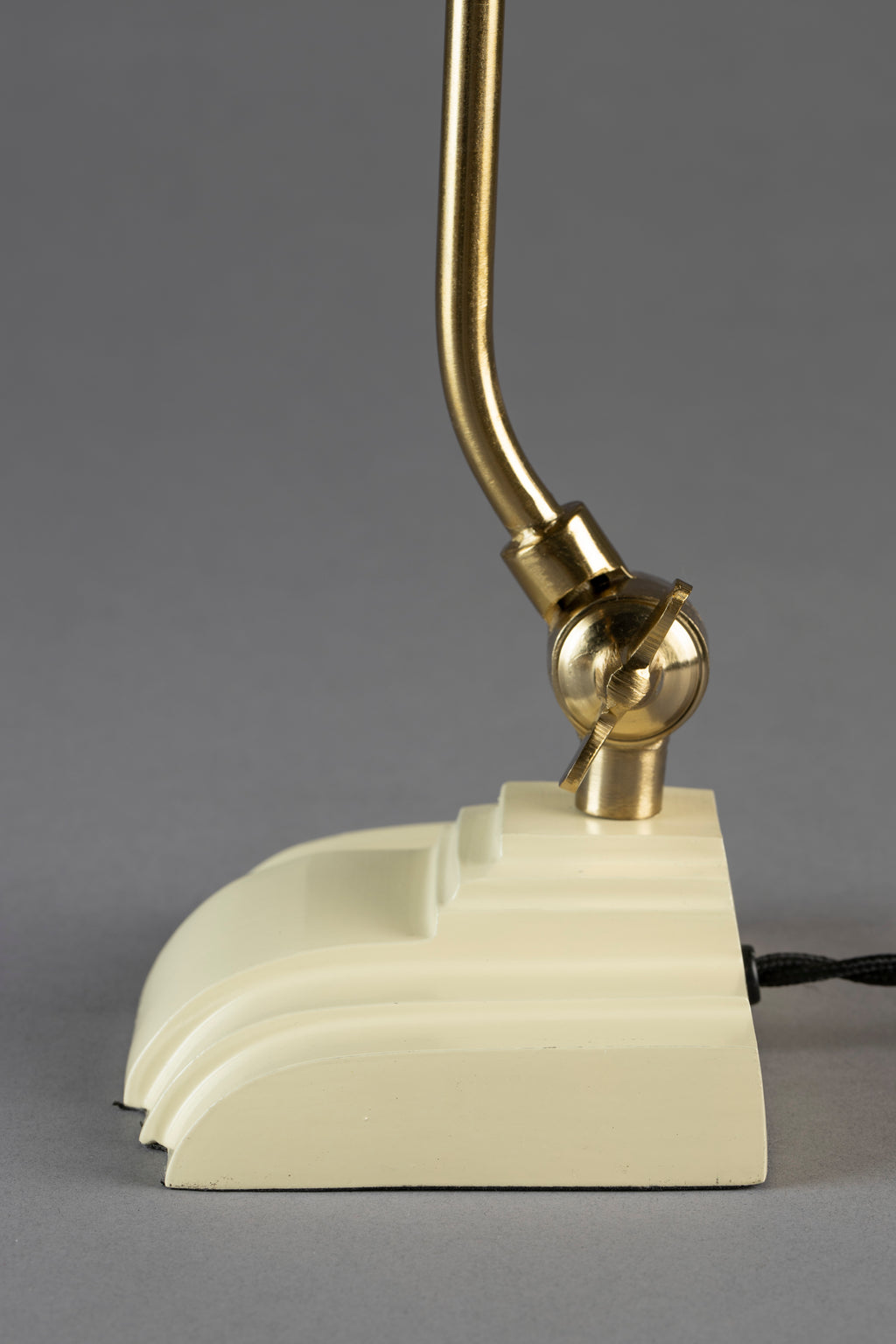 Gaia - Table Lamp - Iron - Ivory/Beige