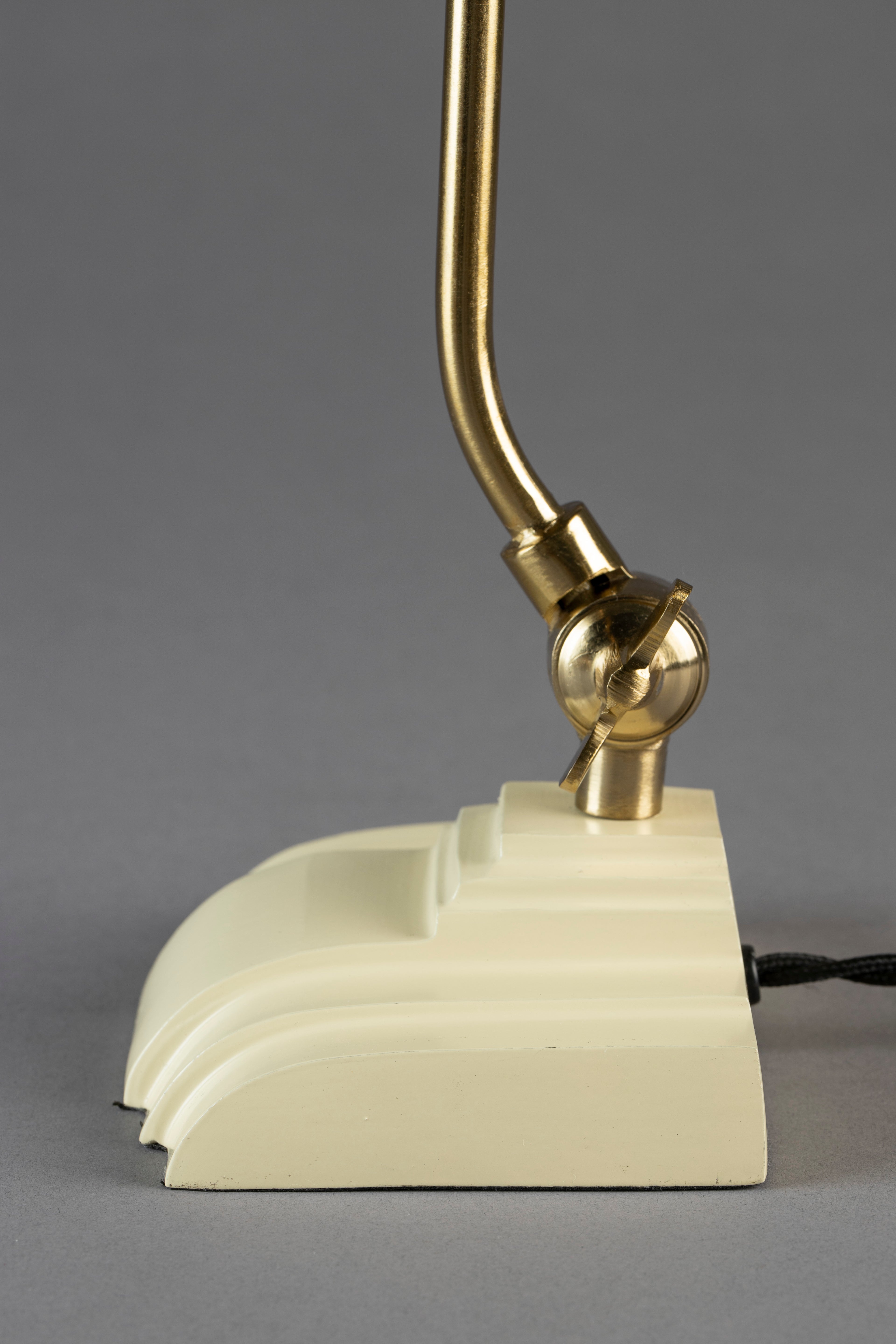 Gaia - Table Lamp - Iron - Ivory/Beige