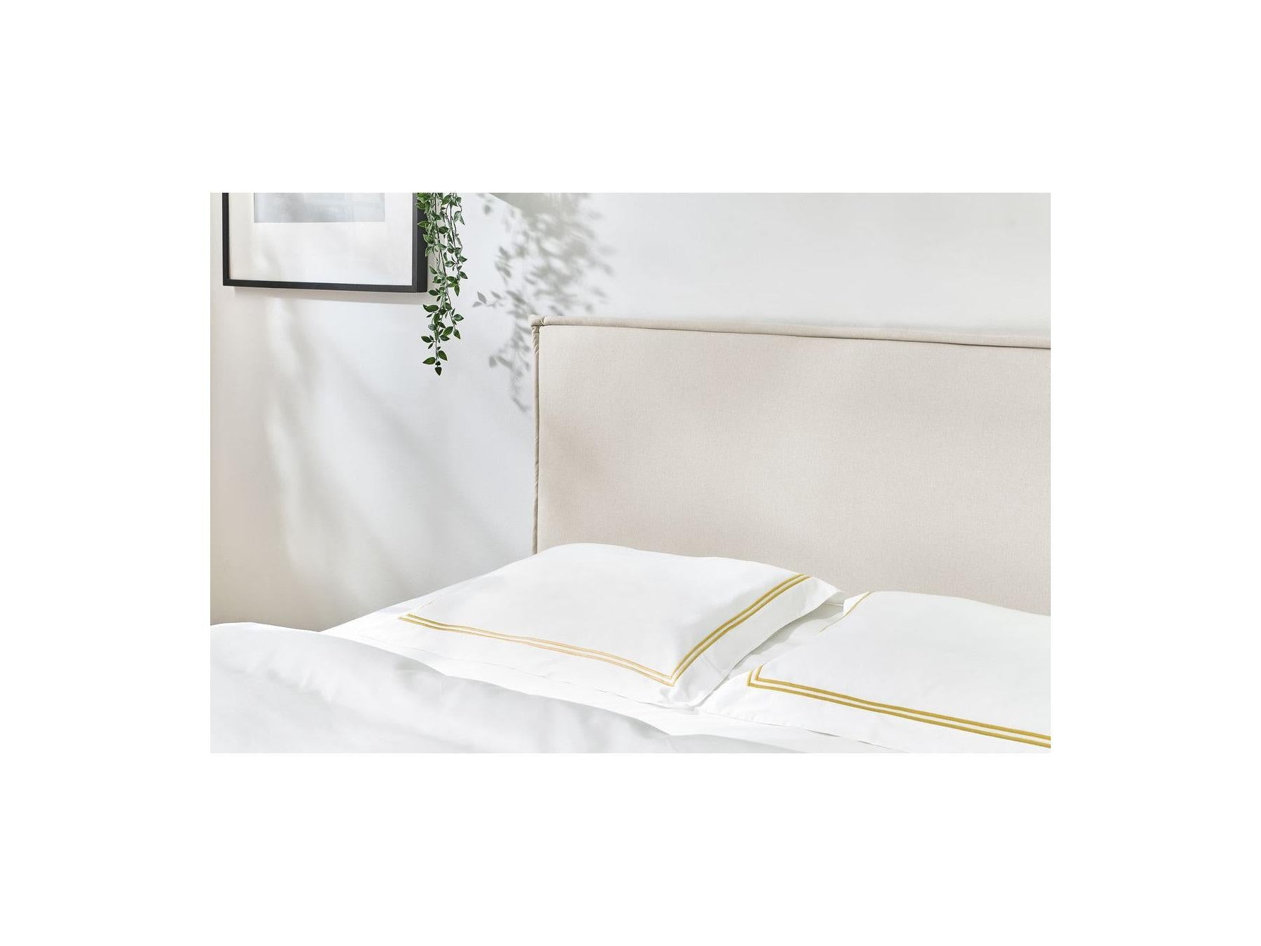 Sary - Bed with Solid Slats - Natural Wooden Legs