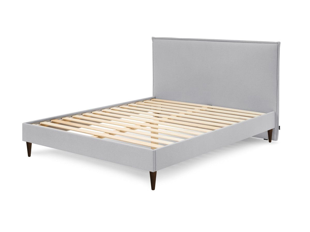 Sary - Cama con lamas macizas - Patas de madera de wengué