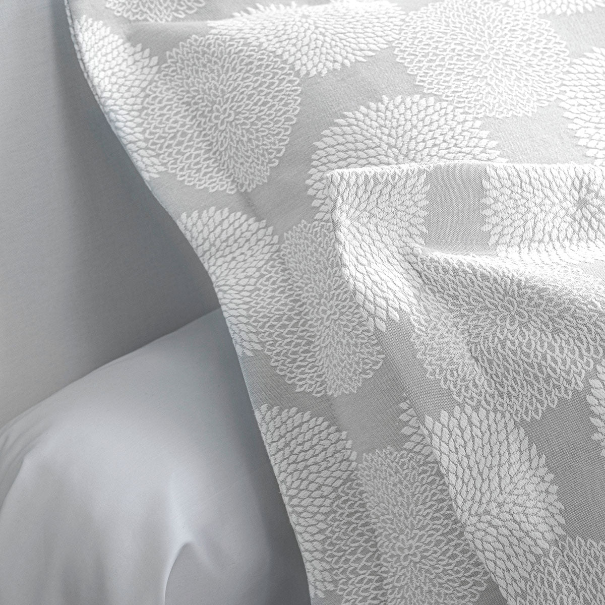 Dahlia - Decorative Pillowcase - Gray