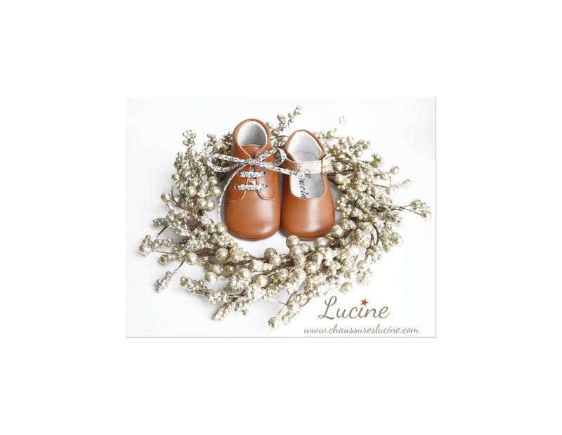 Chaussons Bébé Souples Antidérapants Fille À Boucle Mini-Alice - Cuir Camel Et Paillettes Or - Fille