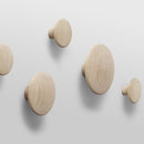 Patère Ronde En Bois Naturel 9cm The Dots - Muuto