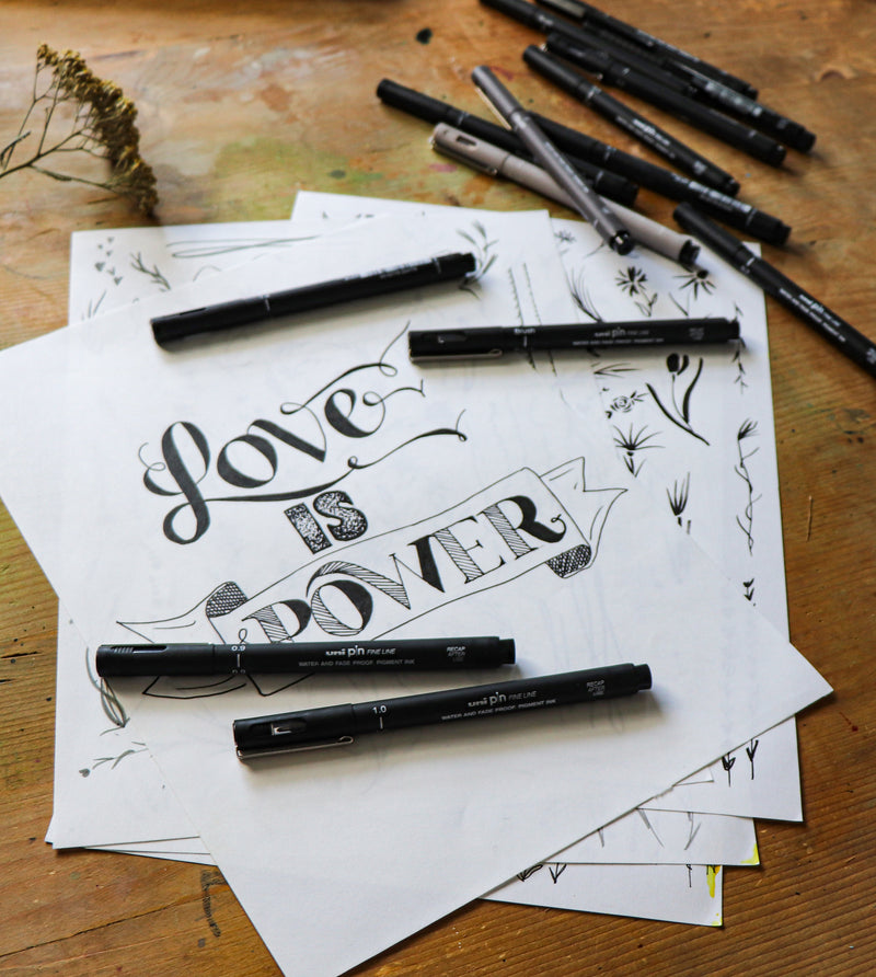 Coffret - Lettering - Uni-Ball