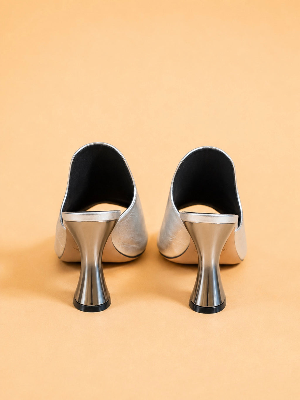 Sade Mule In Silver Laminated Lambskin