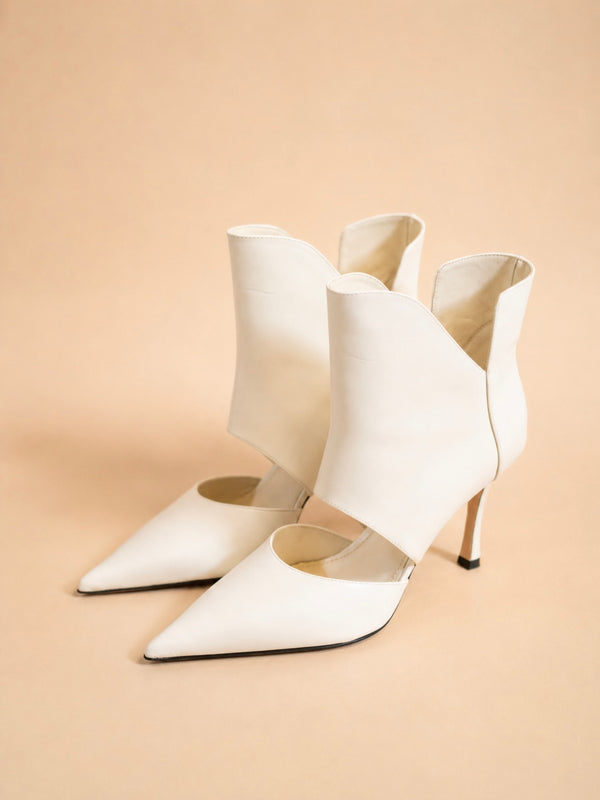 Eva Ankle Boot In Ivory Calf