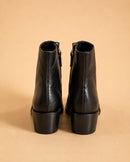 Zoe In Black Calf