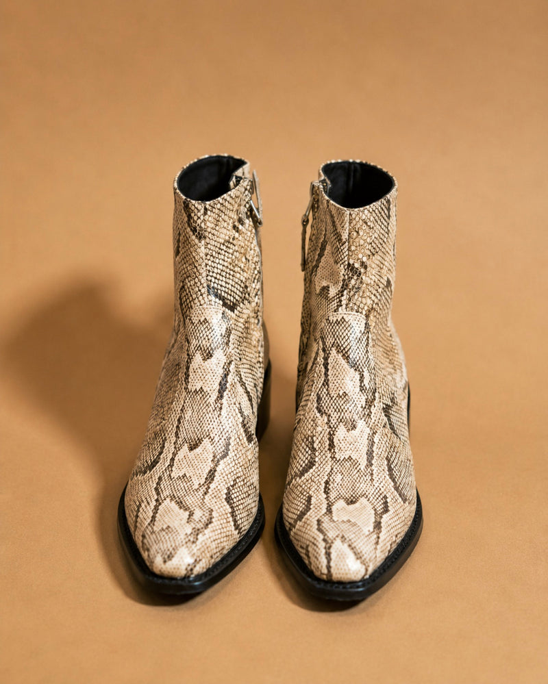 Zoe In Roccia Python Leather