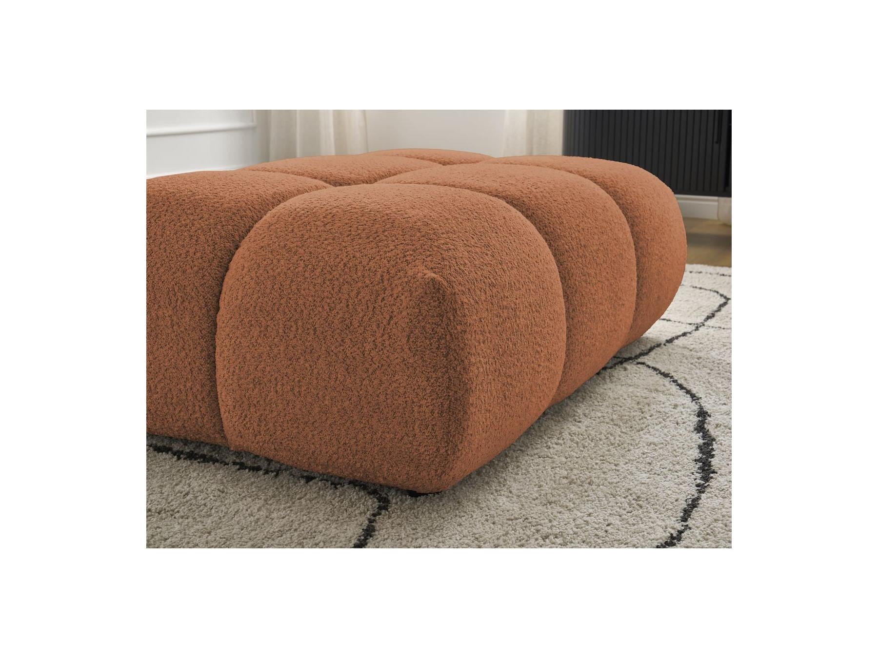 Alya - Pouffe - Bouclé Fabric