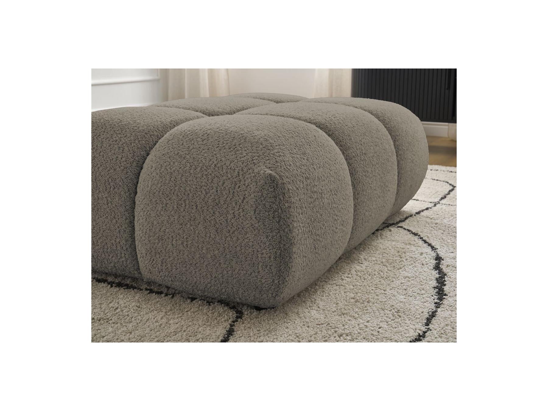 Alya - Pouffe - Bouclé Fabric
