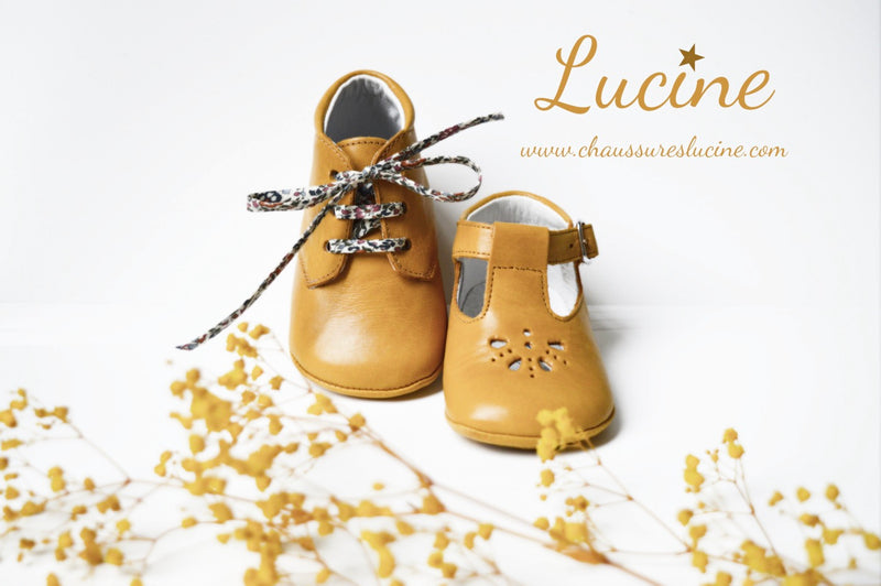 Chaussons Bébé Souples Salomé Antidérapants Mini-Aloïs - Cuir Jaune Moutarde - Mixte