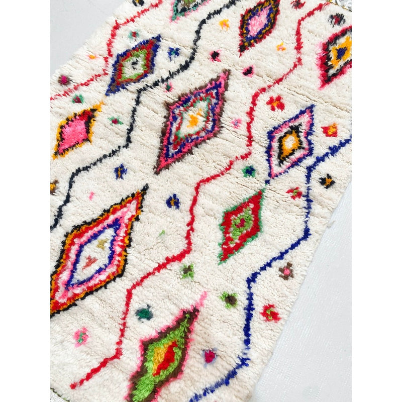 Tapis Berbère Marocain Azilal - Ecru À Motifs Colorés