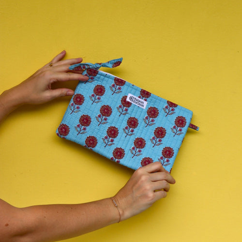 Pochette Fourre-Tout Jade - Lys Bleu Doux