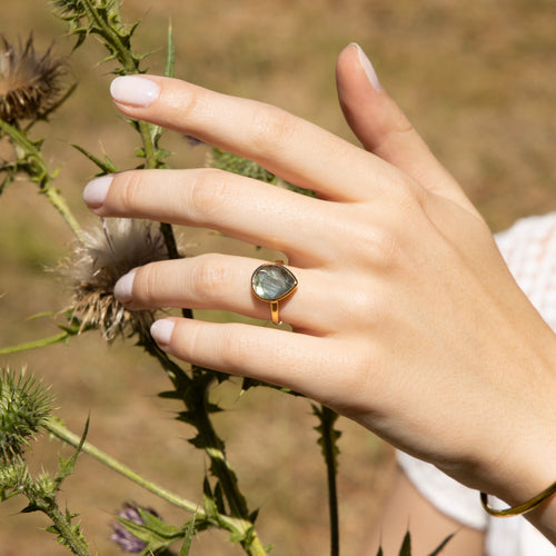 Bague "Ilya" Labradorite - Laiton Doré