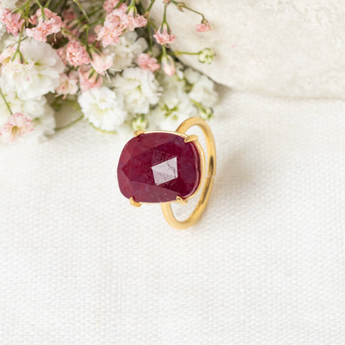 Charlize' Adjustable Ring Red Cyanite - Gold Brass