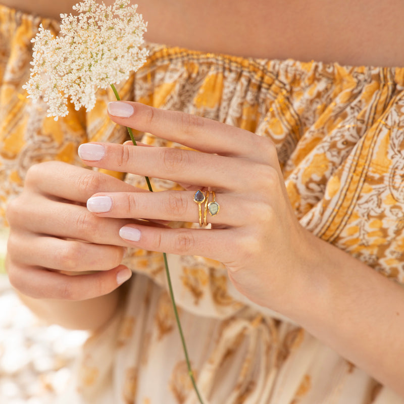 Taya" Labradorite Ring - Gold Brass