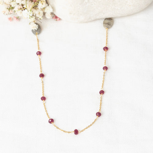 Necklace "Anabelle" Labradorite & Red Jade - Golden Brass