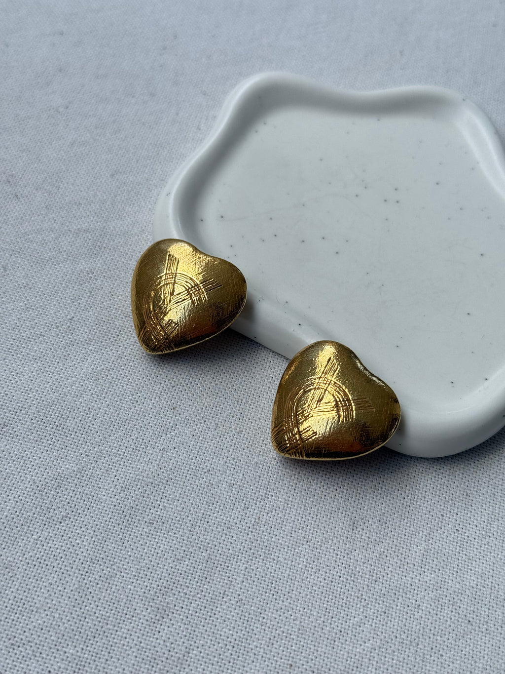 Boucles D’Oreilles Ysl Vintage - Cœurs Dorés Avec Inscriptions