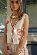 Como Sleeveless Vest Embroidery Beige/Red