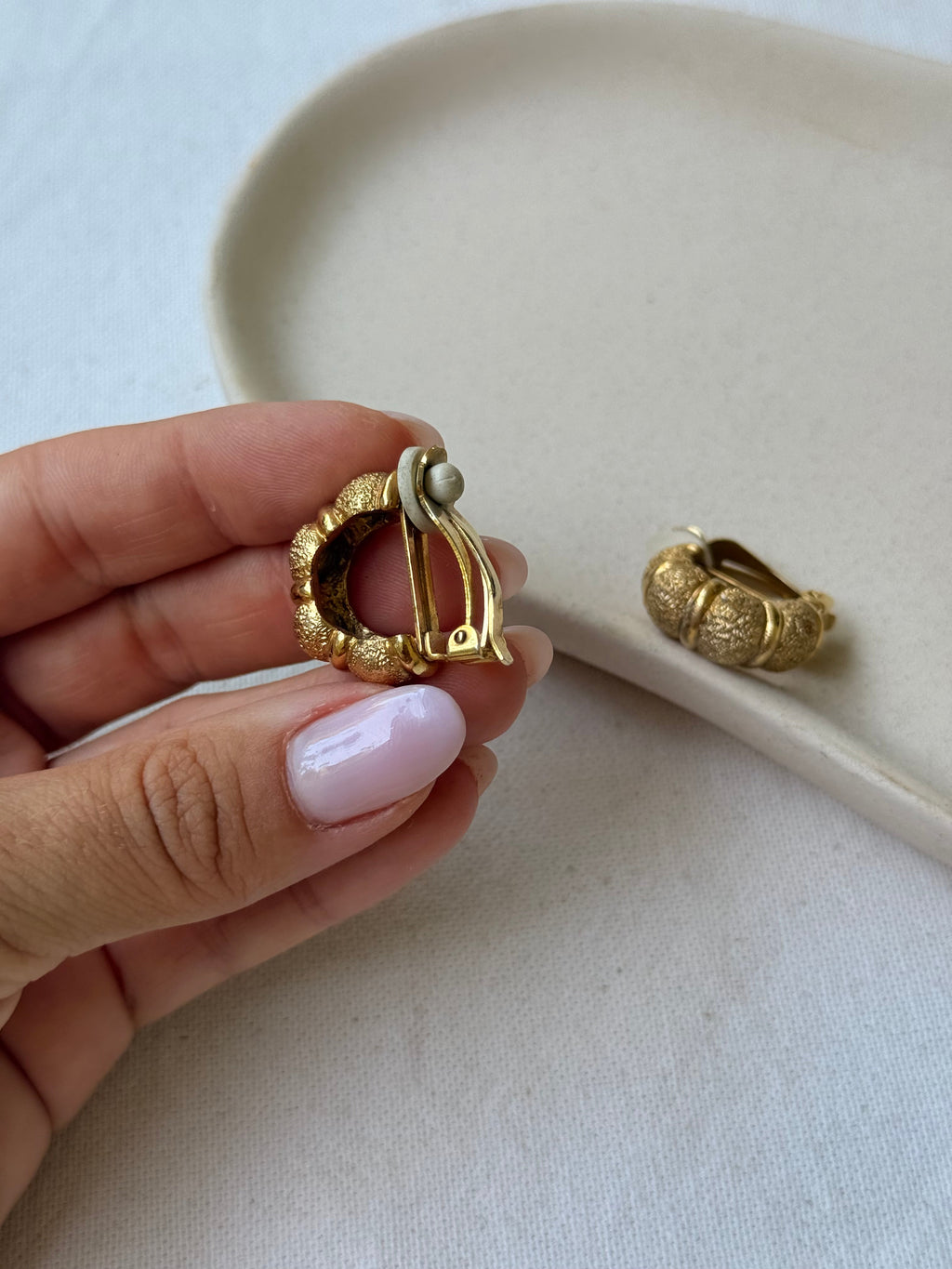 Vintage Earrings - Textured Gold Hoop Earrings