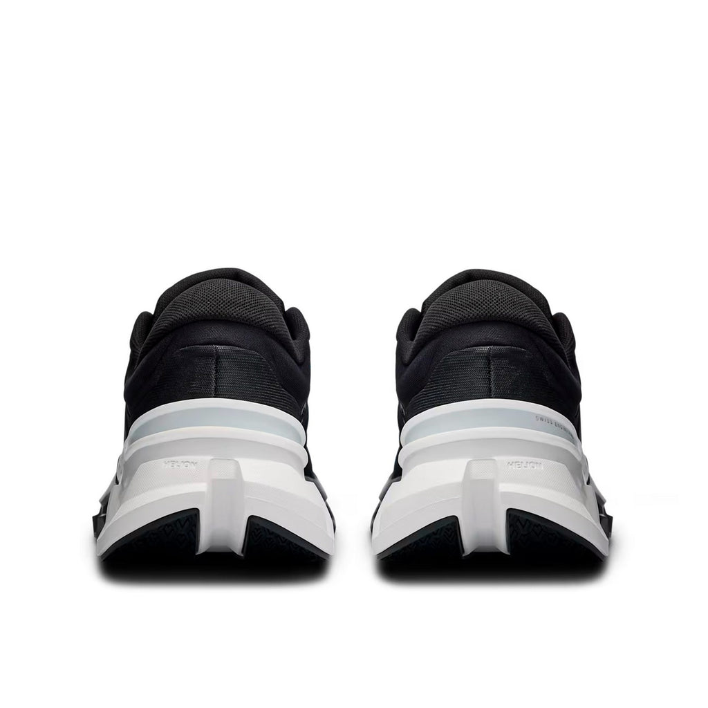 On Running Cloudflyer 5 Black White - Noir