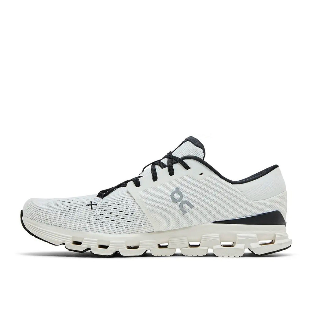 On Running Cloud X 4 Ivory Black - Blanc