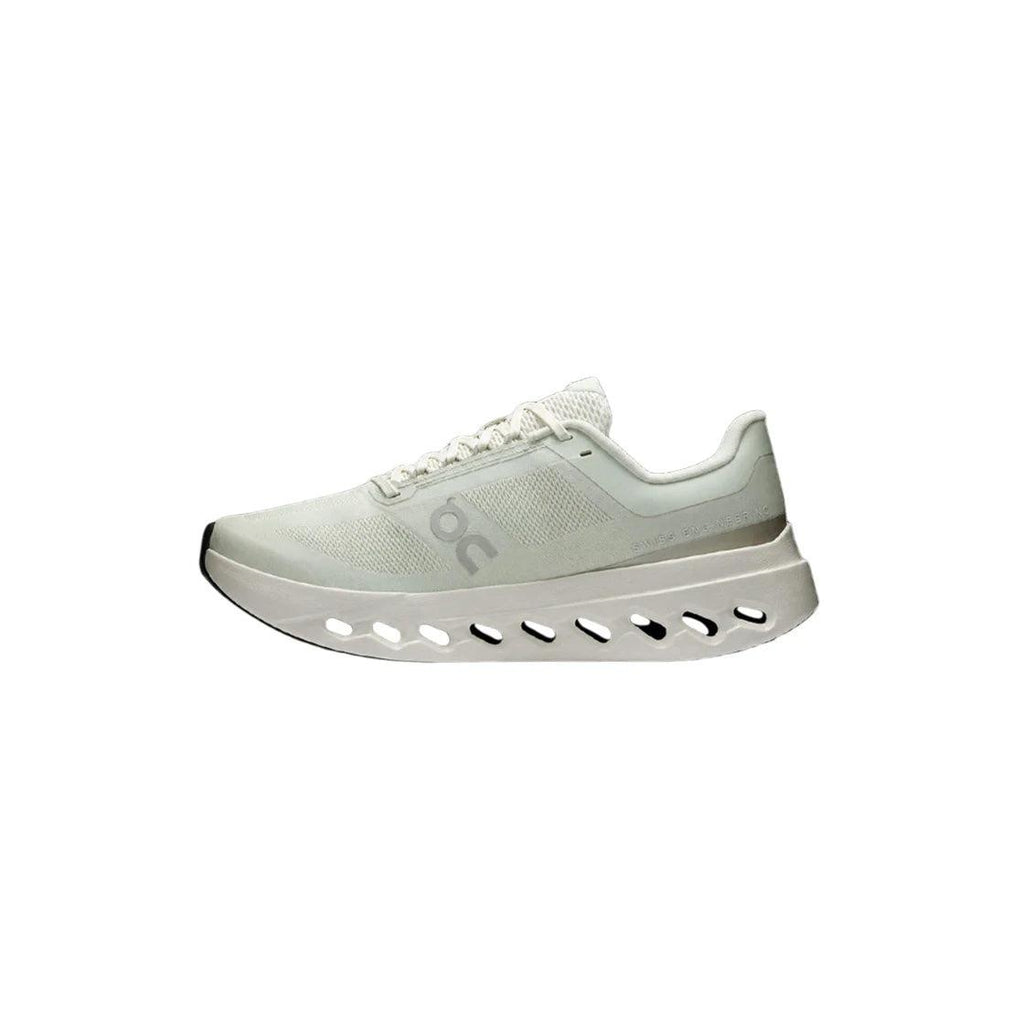 Baskets Femme On Running Cloud Surfer Next