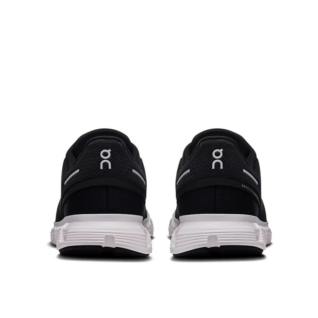On Running Cloud 6 Black White (W) - Noir