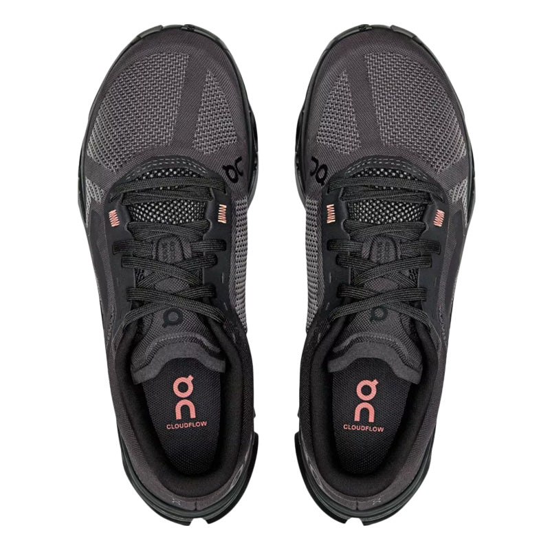 Women's On Runnig Cloudflow 5 Sneakers